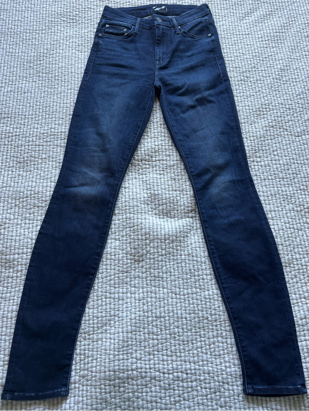 MOTHER Jeans- The Looker Size 24